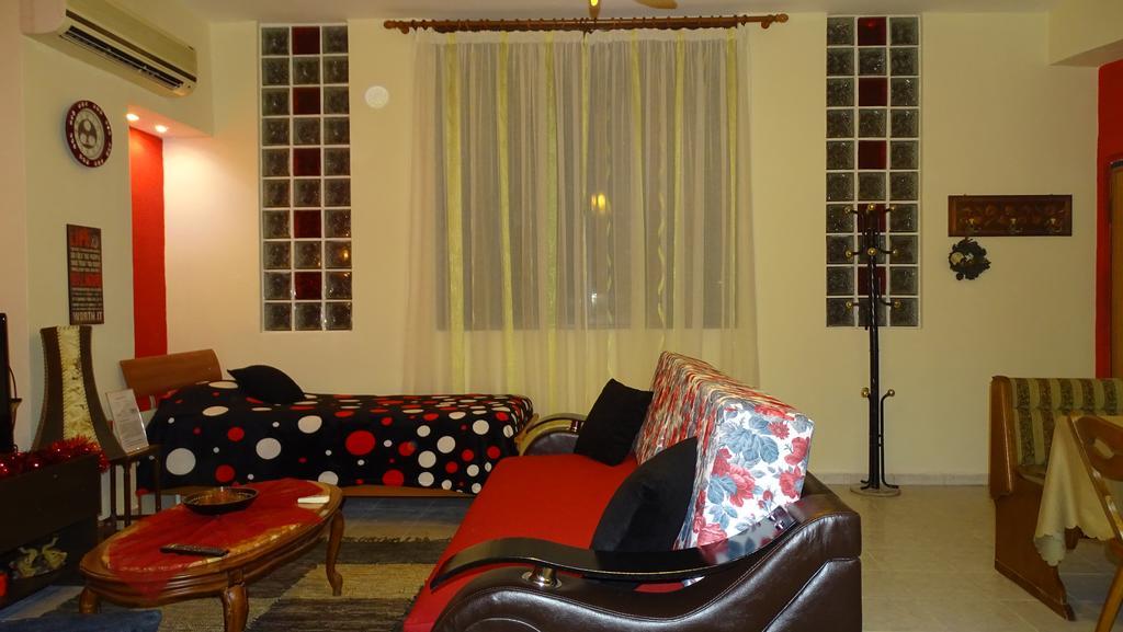 Central Apartments Shoshi Tirana Room photo